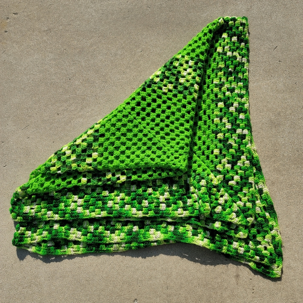 VINTAGE Crochet Blanket
